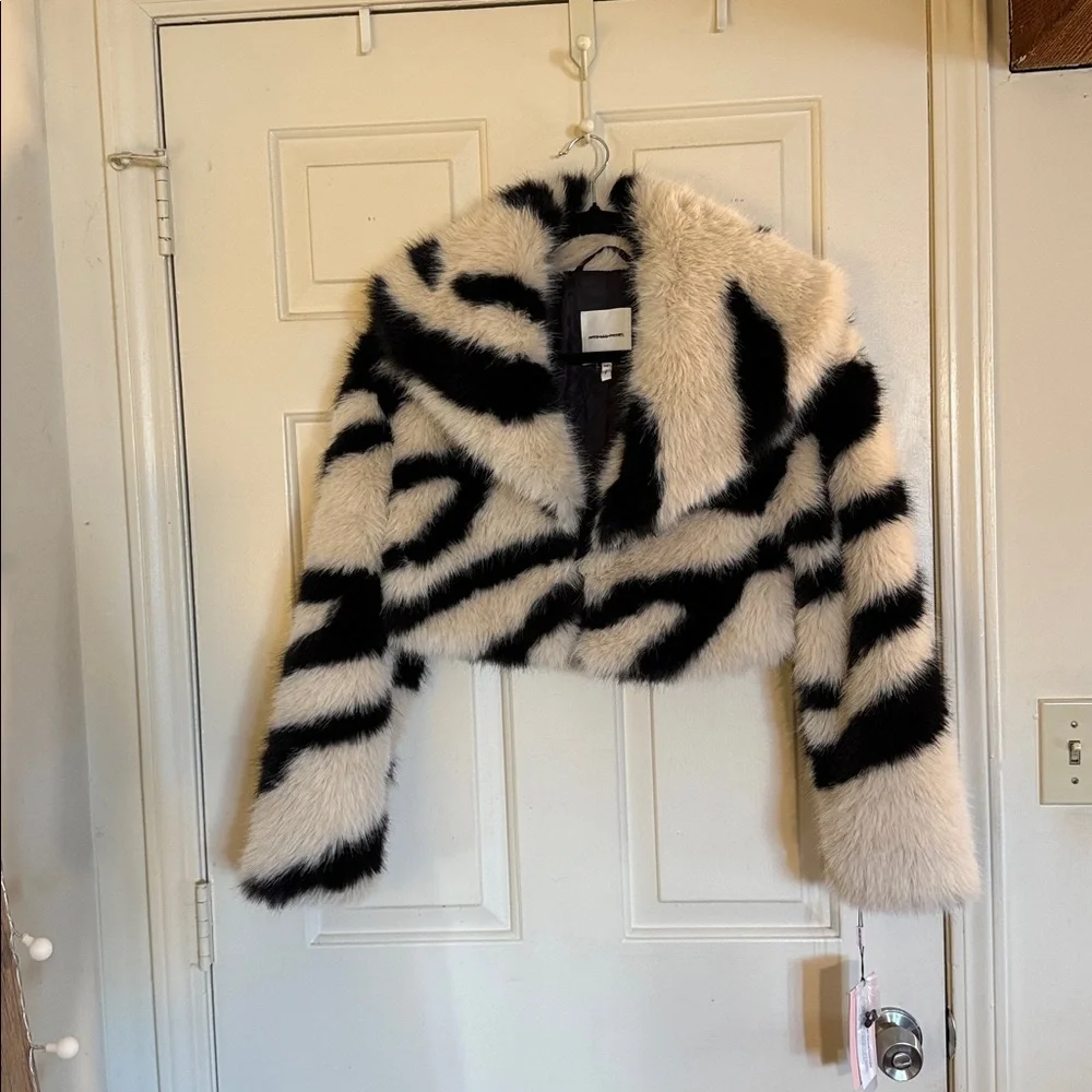 Avec Les Filles Faux-Fur Zebra Cropped Coat Anthropologie